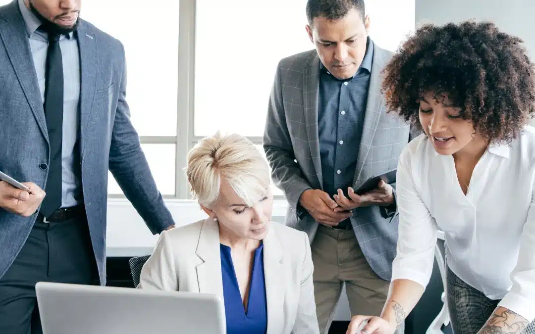 How to Choose the Right Social Media Marketing Agency for Small Business Success